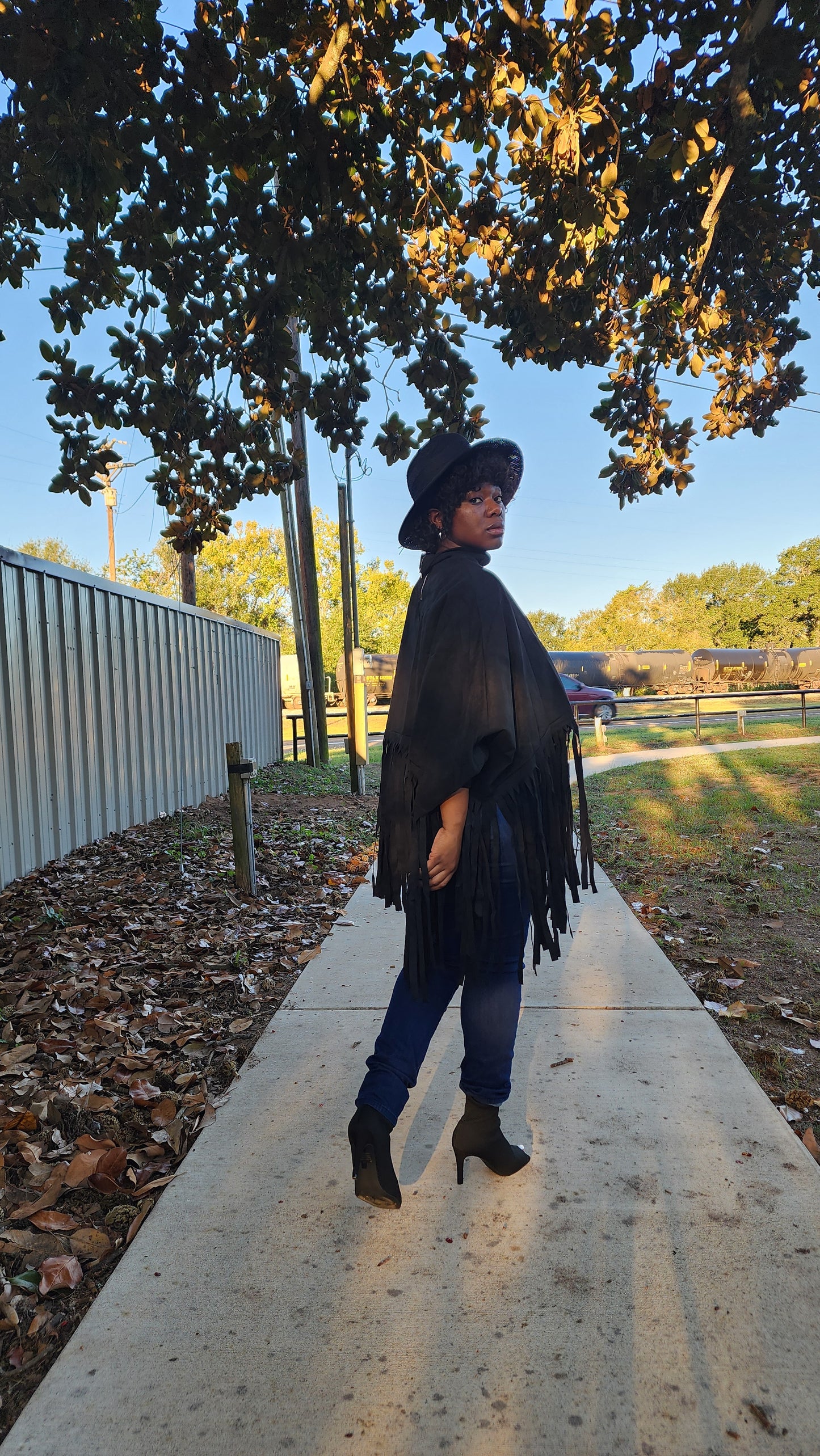 Black Long Sleeve Pullover Fringe Crop Top
