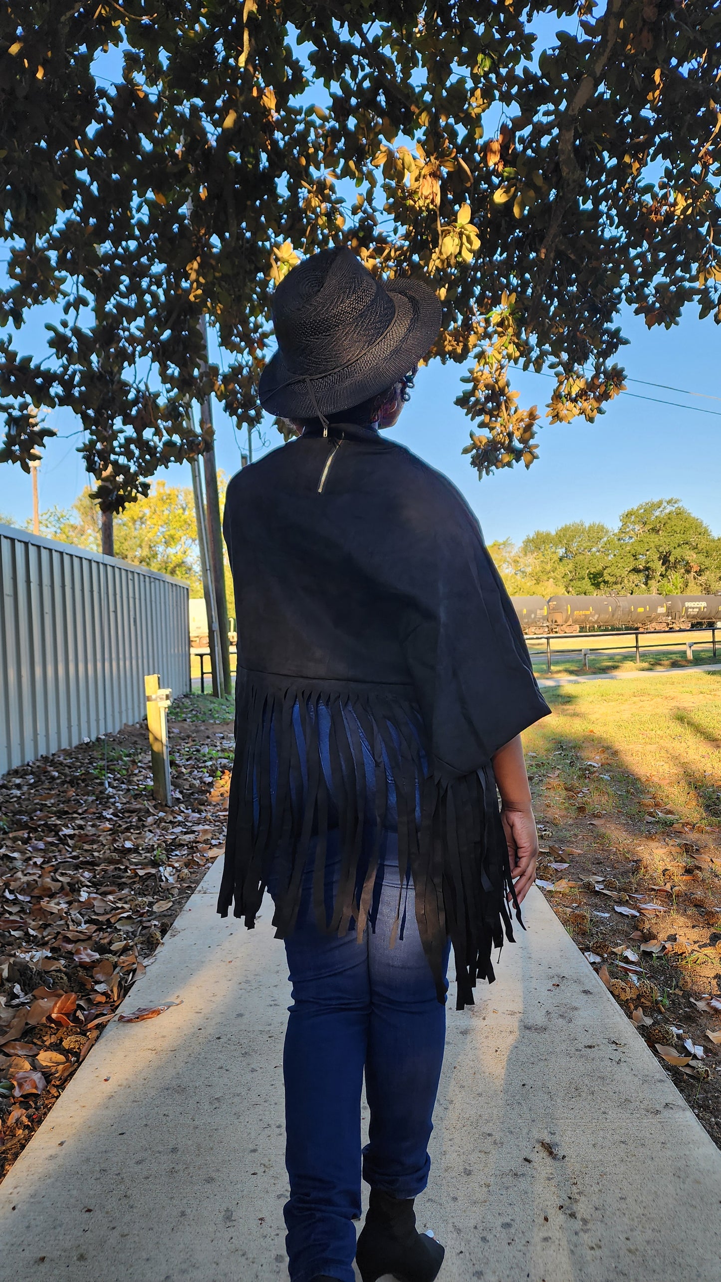 Black Long Sleeve Pullover Fringe Crop Top